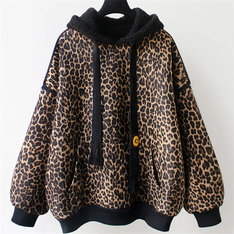M-4XL Winter Sweatshirts Leopard Print Lamb Wool Hoodies Thickened With Fleece Women Men's Oversize Pullover Tops Casual Coats
M-4XL Winter Sweatshirts Leopard Print Lamb Wool Hoodies Thickened With Fleece Women Men's Oversize Pullover Tops Casual Coats