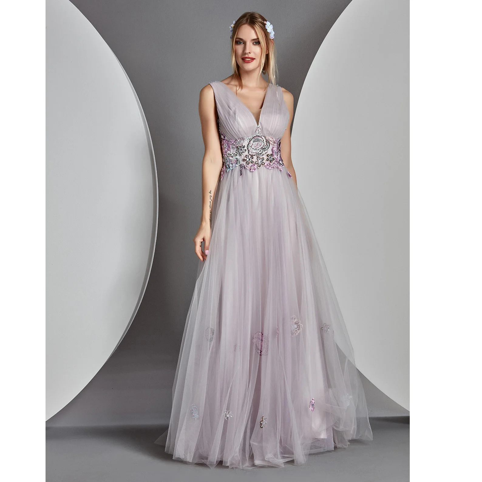 Kadisua Elegant Formal Evening Dress V-Neck Tulle V-Neck Floor Length Appliques Special Occasion Prom Gown A-Line Women Vestidos
Kadisua Elegant Formal Evening Dress V-Neck Tulle V-Neck Floor Length Appliques Special Occasion Prom Gown A-Line Women Vestidos