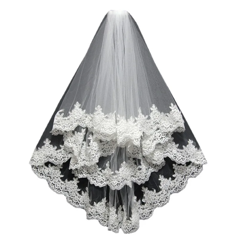 Short Tulle 2 Layers Appliques Lace Edge Eblow Length Veil with Comb Bridal Accessories Veu De Noiva
Short Tulle 2 Layers Appliques Lace Edge Eblow Length Veil with Comb Bridal Accessories Veu De Noiva