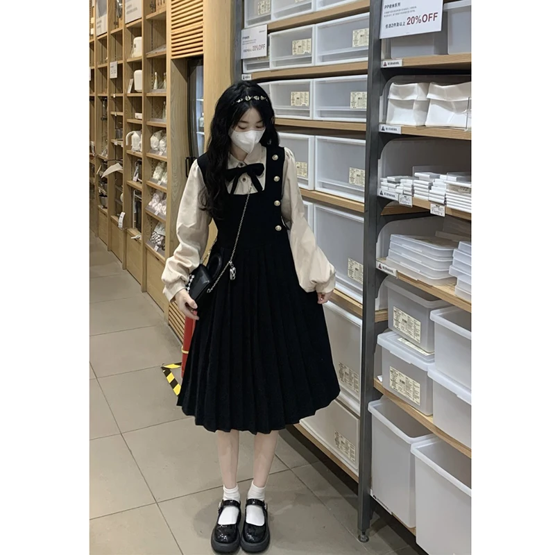 Autumn and Winter Cute Dresses Women Korean Design Fake Two Pieces Splicing Bow Pleated Dress Female Sweet Dresses Students Wear
Autumn and Winter Cute Dresses Women Korean Design Fake Two Pieces Splicing Bow Pleated Dress Female Sweet Dresses Students Wear