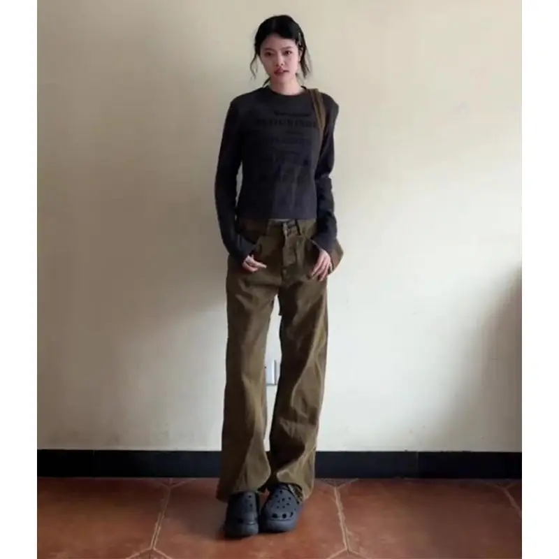 Vintage washed brown jeans female summer high-waisted thin straight loose wide-legged dragging pants large size American style
Vintage washed brown jeans female summer high-waisted thin straight loose wide-legged dragging pants large size American style