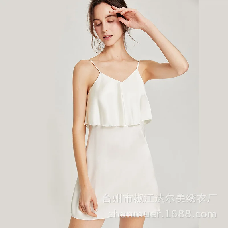 Premium 100% mulberry silk nightdress silk pajamas ruffled slip skirt temperament home
Premium 100% mulberry silk nightdress silk pajamas ruffled slip skirt temperament home