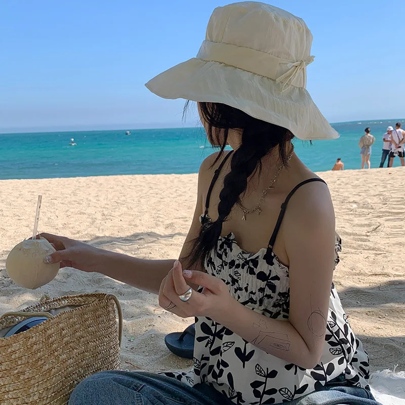 Japanese Thin Quick-drying Bucket Hats for Women Summer Large Brim Bucket Hat Casual Sunscreen Sun Hat Foldable Basin Caps
Japanese Thin Quick-drying Bucket Hats for Women Summer Large Brim Bucket Hat Casual Sunscreen Sun Hat Foldable Basin Caps