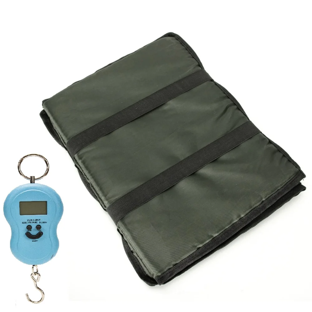 Fishing Unhooking Mat Polyester Carp Landing Mat Foldable Green/Black With Digtal Weihgt Scales 2023 New Iscas Pesca
Fishing Unhooking Mat Polyester Carp Landing Mat Foldable Green/Black With Digtal Weihgt Scales 2023 New Iscas Pesca