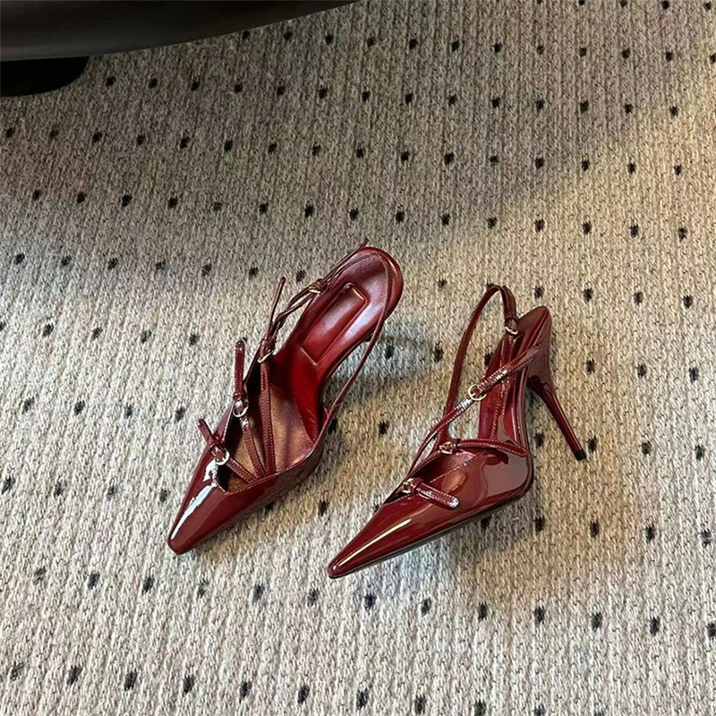 Patent Leather Pointed Toe Ladies Shoes Solid Color New Design Buckle Strap Women Shoes Slingbacks Fashion Zapatos Para Mujeres
Patent Leather Pointed Toe Ladies Shoes Solid Color New Design Buckle Strap Women Shoes Slingbacks Fashion Zapatos Para Mujeres