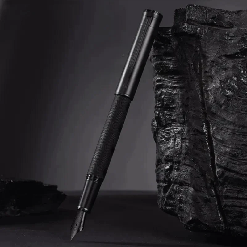 HONGDIAN 1860 Black Fountain Pen EF0.4mm/F0.5mm/M0.7mm Nibs Retro Chinese Knot Titanium Black Writing Pen Stationery
HONGDIAN 1860 Black Fountain Pen EF0.4mm/F0.5mm/M0.7mm Nibs Retro Chinese Knot Titanium Black Writing Pen Stationery