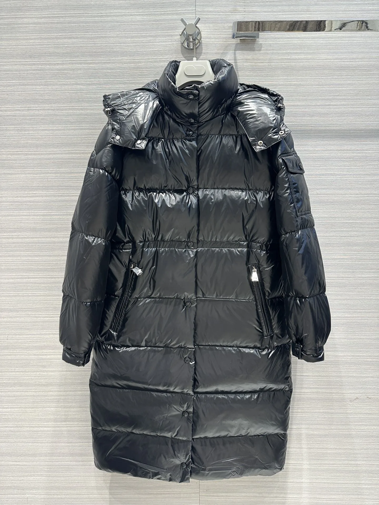 Women's Clothing High quality hooded drawstring adjustable waist length down jacket Winter New 170
Women's Clothing High quality hooded drawstring adjustable waist length down jacket Winter New 170