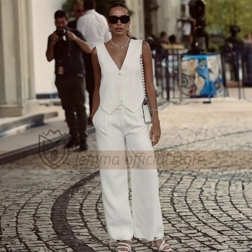Women's linen vest trousers 2 piece set - handmade fashionable and elegant, suitable for casual, party office wear
Women's linen vest trousers 2 piece set - handmade fashionable and elegant, suitable for casual, party office wear