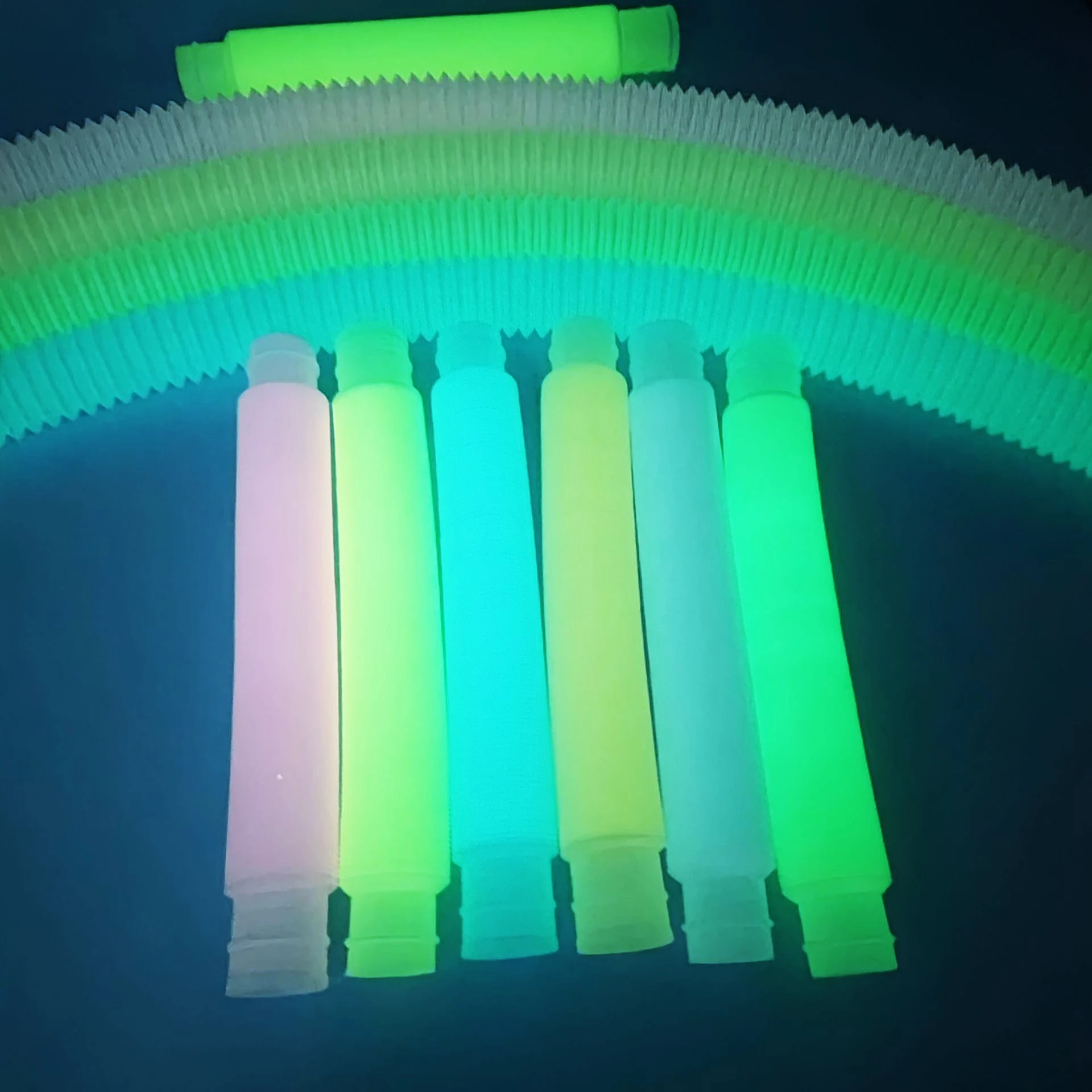 6Pcs Noctilucent Tubes Sensory Toy Stress Relieve Squeeze Toys Stress Relief Antistress Luminous Corrugated Pipe Fidget Toy Gift
6Pcs Noctilucent Tubes Sensory Toy Stress Relieve Squeeze Toys Stress Relief Antistress Luminous Corrugated Pipe Fidget Toy Gift