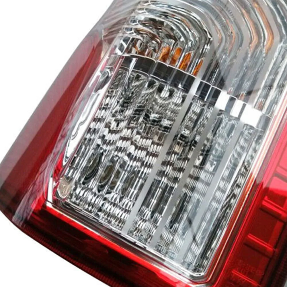 1pc Right(83602-32500)/Left(83601-32500) Rear Tail Light Assembly For Ssangyong Actyon Sports 2012-2017 Red ABS Car Rear Light
1pc Right(83602-32500)/Left(83601-32500) Rear Tail Light Assembly For Ssangyong Actyon Sports 2012-2017 Red ABS Car Rear Light