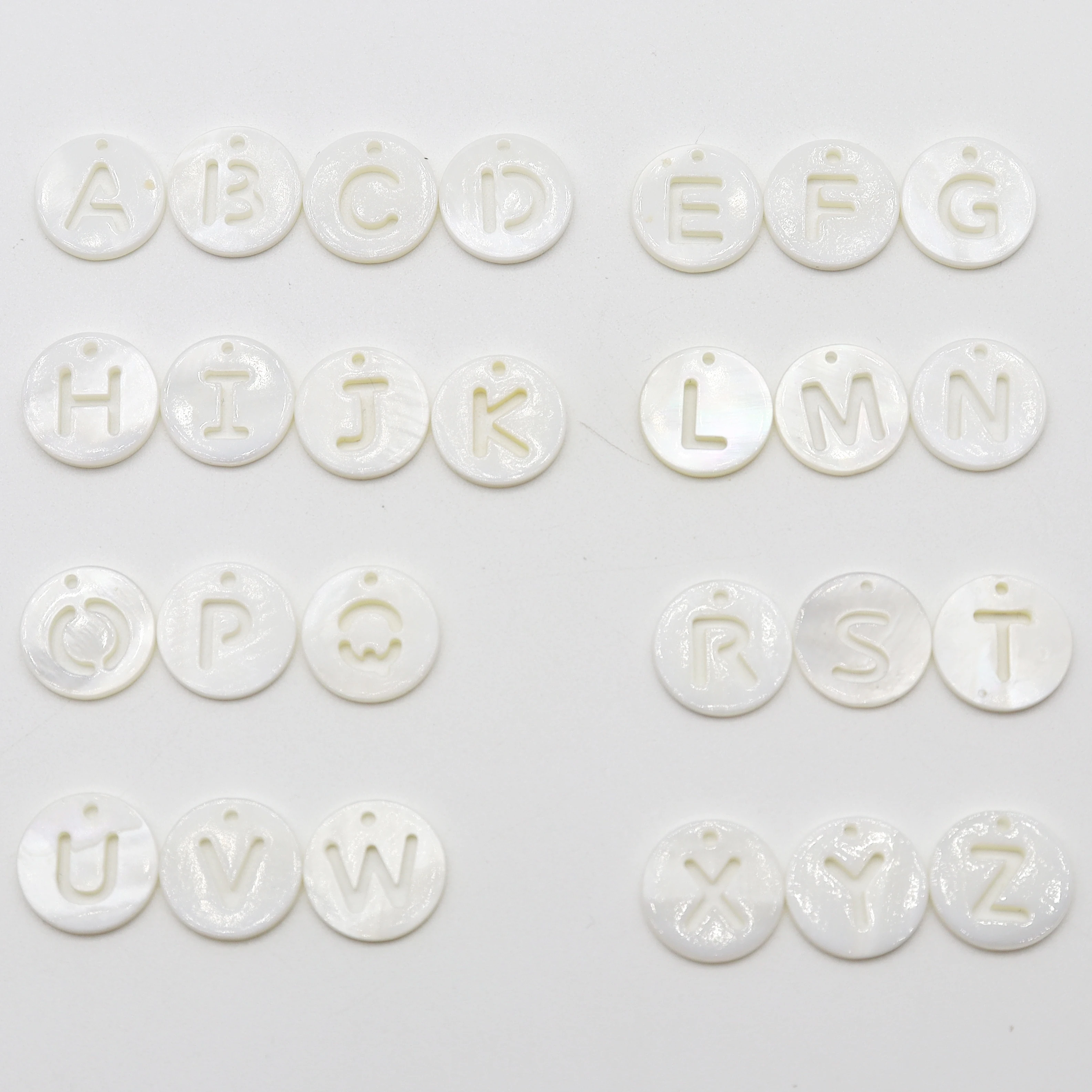 Natural Freshwater Shell Beads Mother Of Pearl Disc Letter Charms Pendant For Jewelry Making DIY Necklace Earring Handmade Acces
Natural Freshwater Shell Beads Mother Of Pearl Disc Letter Charms Pendant For Jewelry Making DIY Necklace Earring Handmade Acces
