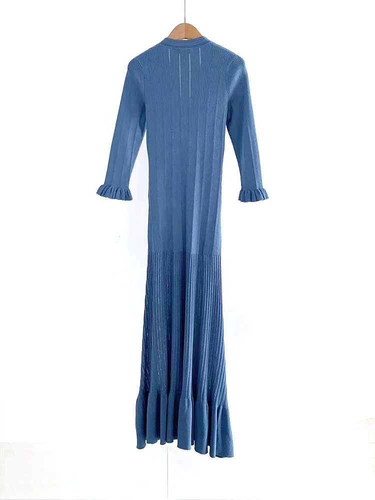 Spring Summer New Fashion V-neck Knitted Dress Women Elegant Flared Sleeve Ruffle Single Breasted Slim Mid-length Dress Ladies
Spring Summer New Fashion V-neck Knitted Dress Women Elegant Flared Sleeve Ruffle Single Breasted Slim Mid-length Dress Ladies