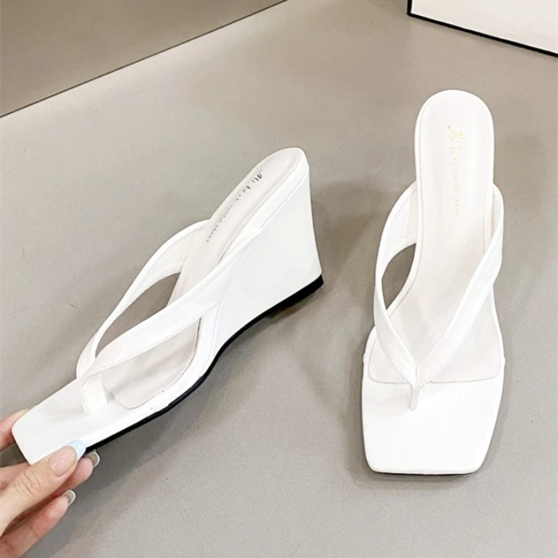 Square Toe Clip Toe Flip Flops Women Summer Outdoor Comfortable Open Toe Wedges Slide Sandals Fashion Simple Non-slip Beach Shoe 35 S1bc63eaeb8834c41be3eb5b6f8e8791aL