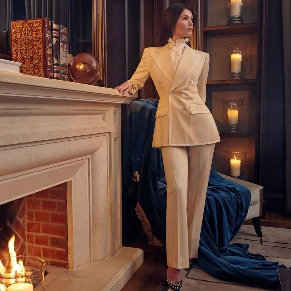 Noble Lady Blazer Suits Double Breasted Long Sleeve Two Pieces Outfits Evening Party Wedding Wear (Jacket+Pants)
Noble Lady Blazer Suits Double Breasted Long Sleeve Two Pieces Outfits Evening Party Wedding Wear (Jacket+Pants)