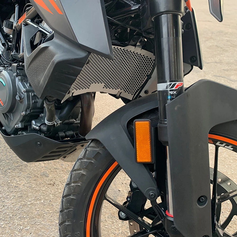 Radiator Grille Guard Cover 390Adventure Radiator Net Accessories Water Tank Protection Net 390 Adventure 2020 2021 2022 2023
Radiator Grille Guard Cover 390Adventure Radiator Net Accessories Water Tank Protection Net 390 Adventure 2020 2021 2022 2023