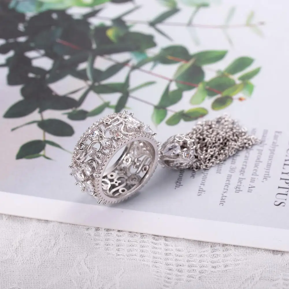 Luxury Brand Womens Engagement Jewelry Fashion Cubic Zirconia Stone Finger Rings for Ladies Gift SR09
Luxury Brand Womens Engagement Jewelry Fashion Cubic Zirconia Stone Finger Rings for Ladies Gift SR09