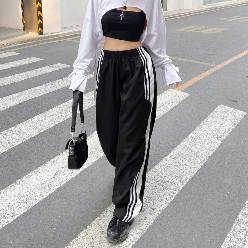 Ins Women Hippie Casual Pants Side Seam White Stripe Colorblock Loose Street Hip Hop Trousers Hot Girl Grunge Baggy Sweatpants
Ins Women Hippie Casual Pants Side Seam White Stripe Colorblock Loose Street Hip Hop Trousers Hot Girl Grunge Baggy Sweatpants