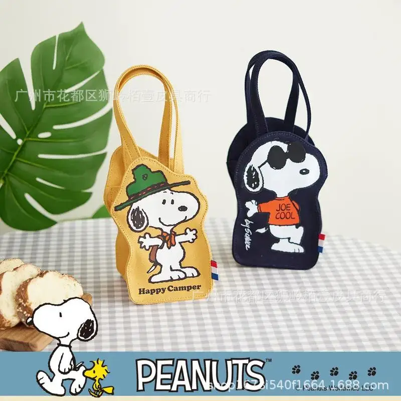 New Kawaii Snoopy Cartoon Canvas Handbag Small Cute Beverage Bag Anime Fashion Personalized Handbag Children Classmate Girl Gift
New Kawaii Snoopy Cartoon Canvas Handbag Small Cute Beverage Bag Anime Fashion Personalized Handbag Children Classmate Girl Gift