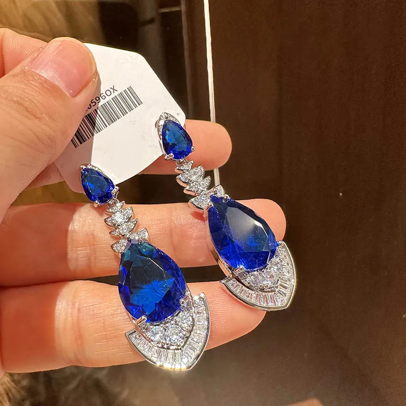 

blue fan-shaped gorgeous women earrings women's retro luxurious French banquet dinner jewelry