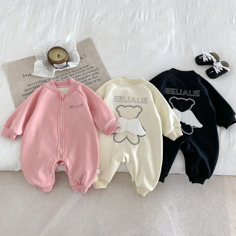 2023 Winter Baby Wings Romper 0-2Years Newborn Boy Girl Long Sleeve Zipper Fleece Jumpsuit Warm Outerwear Clothes
2023 Winter Baby Wings Romper 0-2Years Newborn Boy Girl Long Sleeve Zipper Fleece Jumpsuit Warm Outerwear Clothes