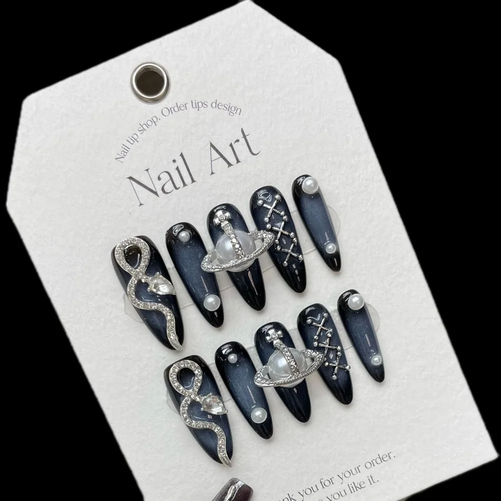 Black Sweet Y2k Handmade Fake Nails Snake Metal Diamond American Gothic Style Press on Nails Full Cover Long Fake Nails Patch
Black Sweet Y2k Handmade Fake Nails Snake Metal Diamond American Gothic Style Press on Nails Full Cover Long Fake Nails Patch