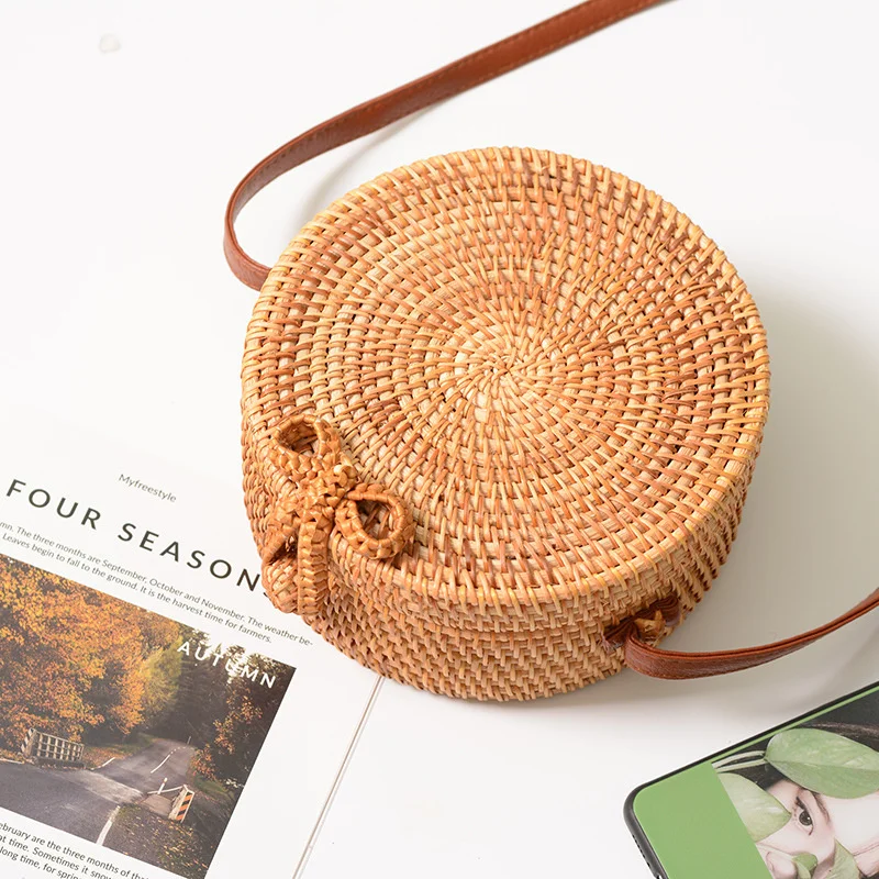 

Urban Simple Rattan Ins Women's Cosmetic Bag Handmade Rattan Storage Baskets Plain 18*8PU Photo Artifact Necessaire Bag