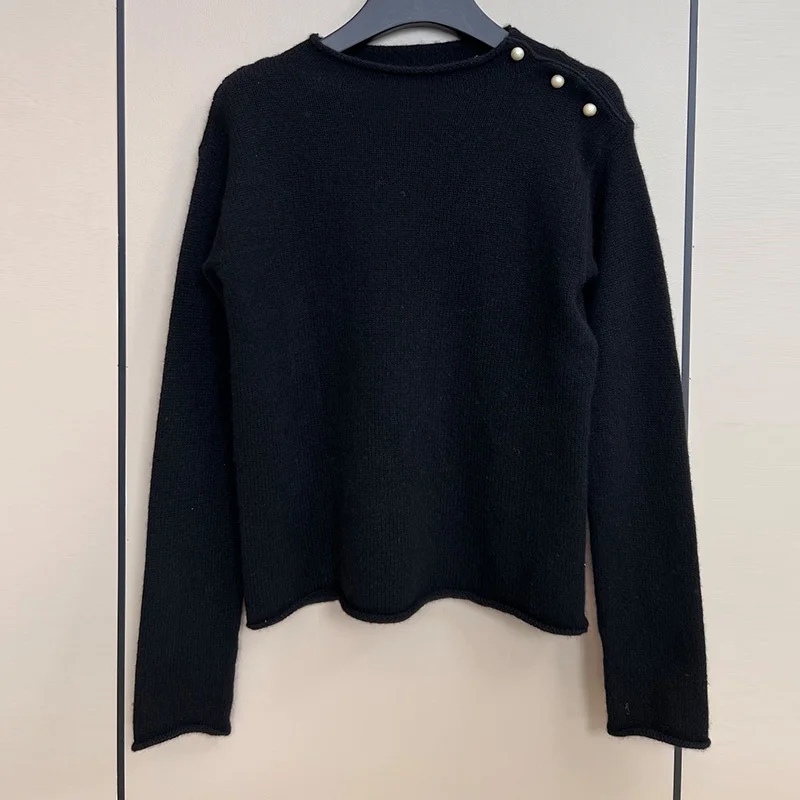 2023 New Women 100% Cashmere Knit Pullover Fashion Pearl Buckles Long Sleeve Stretch Sweater Runway Designer Soft Comfort Tops
2023 New Women 100% Cashmere Knit Pullover Fashion Pearl Buckles Long Sleeve Stretch Sweater Runway Designer Soft Comfort Tops