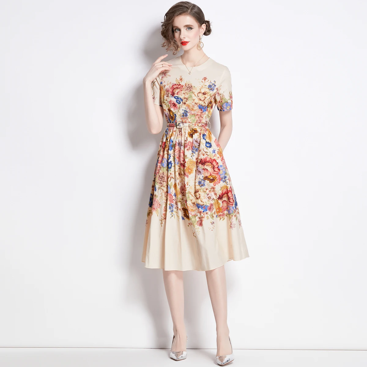 Runway 2024 Fashion Women's Summer Floral Print Dress Elegant Vestidos Para Mujer Short Sleeve Vintage Holiday Dresses Casual
Runway 2024 Fashion Women's Summer Floral Print Dress Elegant Vestidos Para Mujer Short Sleeve Vintage Holiday Dresses Casual