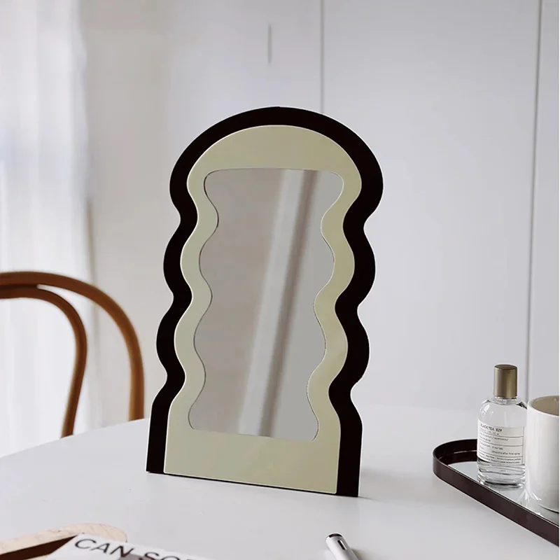 Modern Round Mirror Lighted Makeup Art Design Nordic Living Room Beautiful Bedroom Room Mirror Lustro Espejos Vanity Decoration
Modern Round Mirror Lighted Makeup Art Design Nordic Living Room Beautiful Bedroom Room Mirror Lustro Espejos Vanity Decoration