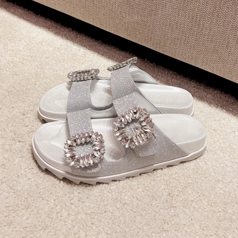 Summer Exquisite Female Slippers New Crystal Decor Square Button Non-slip Sandals Comfort Texture Wear Resistant Women Home Shoe
Summer Exquisite Female Slippers New Crystal Decor Square Button Non-slip Sandals Comfort Texture Wear Resistant Women Home Shoe
