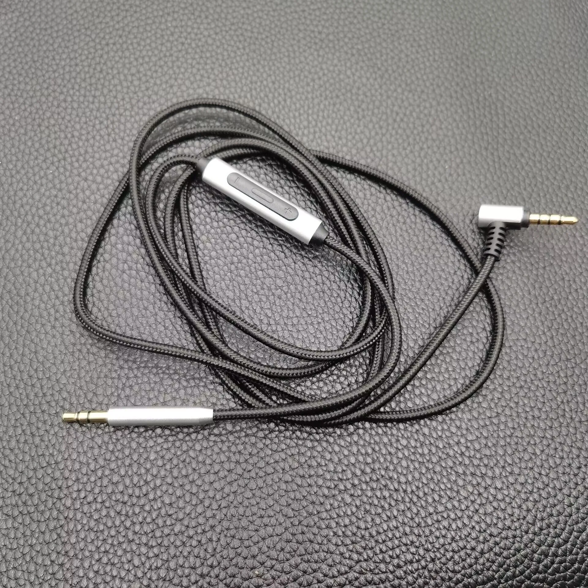 SHP9500 Mic Cable for Philips SHP9500 SHP9600 Fidelio X2HR Audio Cables Aux Wire Universal Microphone Remote Cord SHP9500 Mic Cable for Philips SHP9500 SHP9600 Fidelio X2HR Audio Cables Aux Wire Universal Microphone Remote Cord