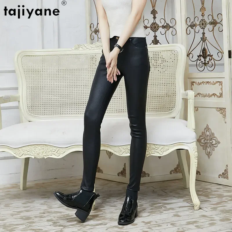 Tajiyane High Quality Stretch Sheepskin Leather Pants Women Tight-fitting Small Foot Pencil Pants Matte Trousers Full Length
Tajiyane High Quality Stretch Sheepskin Leather Pants Women Tight-fitting Small Foot Pencil Pants Matte Trousers Full Length