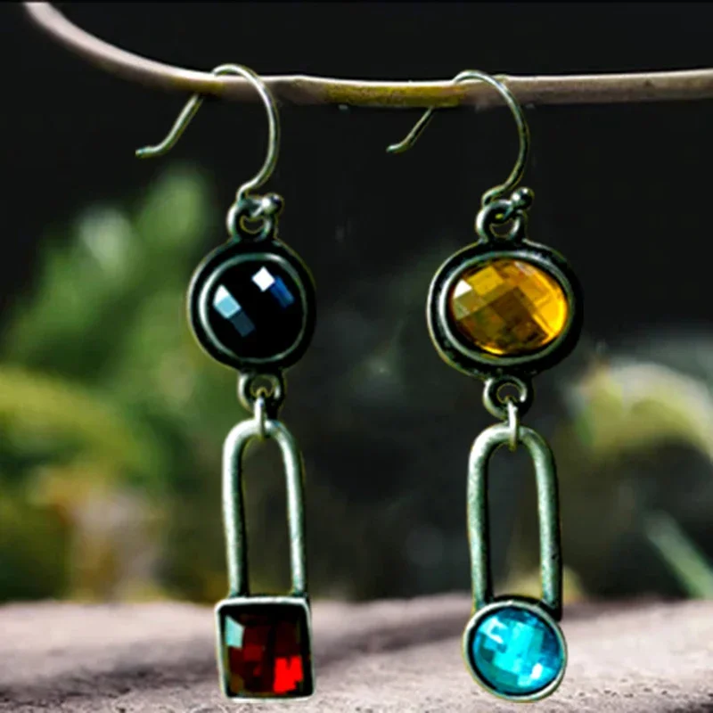 Tribal Asymmetrical Colorful Crystal Drop Hook Earrings Jewelry Antique Metal Square Round Stone Dangle Earrings for Women
Tribal Asymmetrical Colorful Crystal Drop Hook Earrings Jewelry Antique Metal Square Round Stone Dangle Earrings for Women