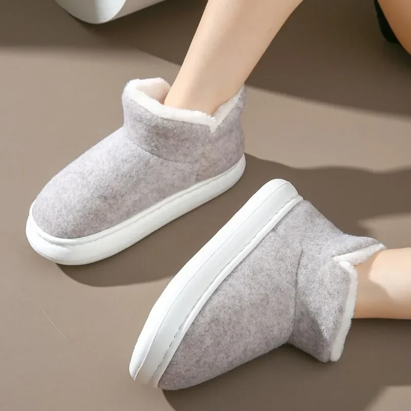 2023 Winter Couples Snow Boots Keep Warm Plush Thick Heels Outdoor Female Cotton Shoes High Top Anti-slip Platform Ankle Boot
2023 Winter Couples Snow Boots Keep Warm Plush Thick Heels Outdoor Female Cotton Shoes High Top Anti-slip Platform Ankle Boot