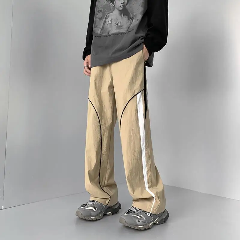 Color Blocking Patchwork Pants for Men Slim High Street Trendy Brand Handsome and Straight Leg Design Casual Pants for Men
Color Blocking Patchwork Pants for Men Slim High Street Trendy Brand Handsome and Straight Leg Design Casual Pants for Men