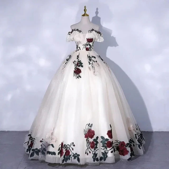 Off-Shoulder Ball Gown Quinceanera Dresses Vestidos De 15 Anos Vintage Lace Flower Formal Princess Birthday Party Gowns
Off-Shoulder Ball Gown Quinceanera Dresses Vestidos De 15 Anos Vintage Lace Flower Formal Princess Birthday Party Gowns