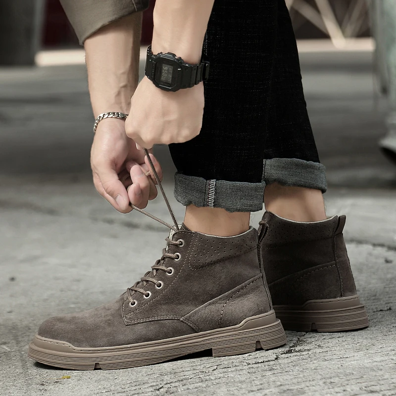 Men Suede Leather Outdoor Cold-resistant Desert Boots Anti-slip Wearable Thick Soled Boots Plush Insulation Comfort Combat Boots
Men Suede Leather Outdoor Cold-resistant Desert Boots Anti-slip Wearable Thick Soled Boots Plush Insulation Comfort Combat Boots