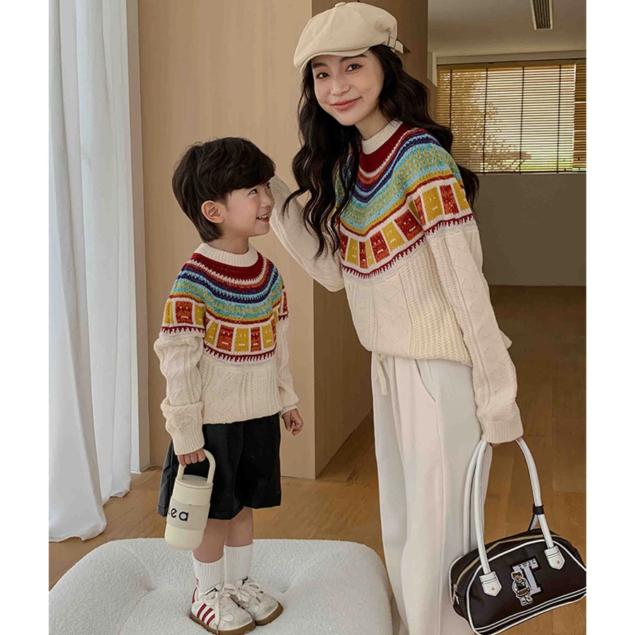 

Mom and Daughter Matching Clothes Equal Knitted Jumper Women Holiday Print Sweater Mother Son Same Knit Top Baby Girl Clothes