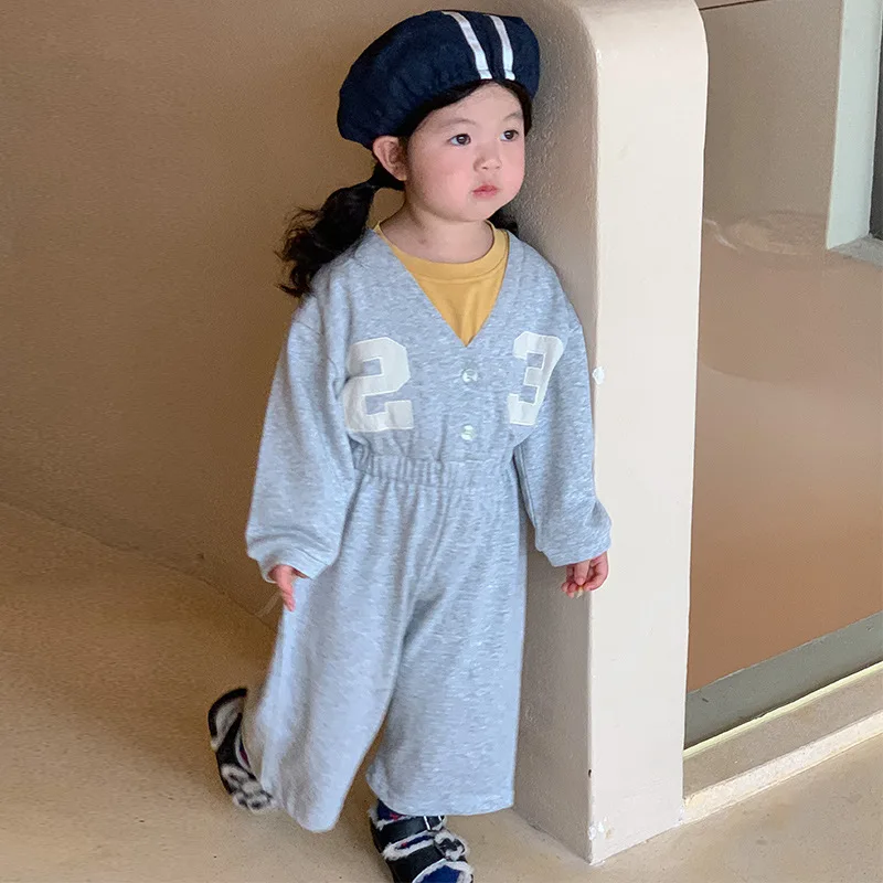 Children's Clothing Autumn Jumpsuit Boys' Letter Printed Jumpsuit Children's Elastic V-neck Casual Jumpsuit 2023 Bodysuit
Children's Clothing Autumn Jumpsuit Boys' Letter Printed Jumpsuit Children's Elastic V-neck Casual Jumpsuit 2023 Bodysuit