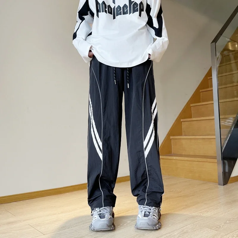 Men Casual Joggers Pants Fashion Streetwear Oversized Sports Wide Leg Pants Hip Hop Y2k Sweatpants High Waist Baggy Trousers
Men Casual Joggers Pants Fashion Streetwear Oversized Sports Wide Leg Pants Hip Hop Y2k Sweatpants High Waist Baggy Trousers