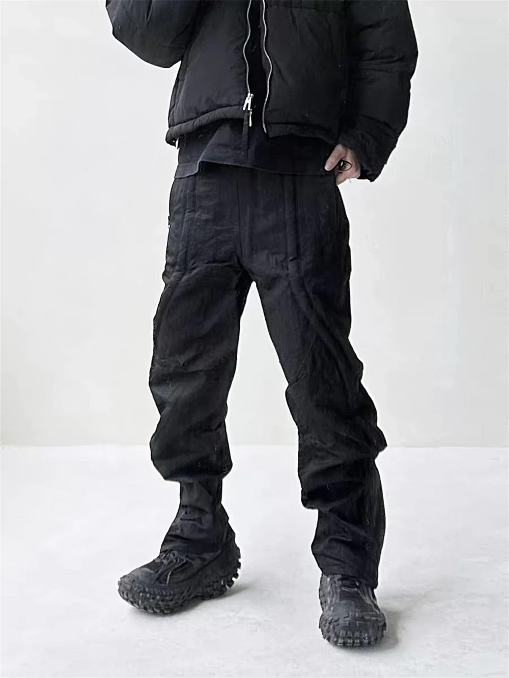 

Black Functional Zipper Track Pants Men Ruched Casual Jogger Streetwear