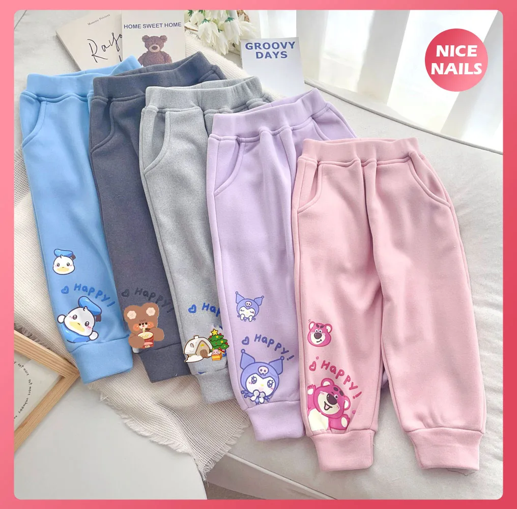 Fashion Autumn Winter Children Sweatpants Kuromi Warming and Thickening Cartoon Printing Elastic Waist Loose Sports Casual Pants
Fashion Autumn Winter Children Sweatpants Kuromi Warming and Thickening Cartoon Printing Elastic Waist Loose Sports Casual Pants