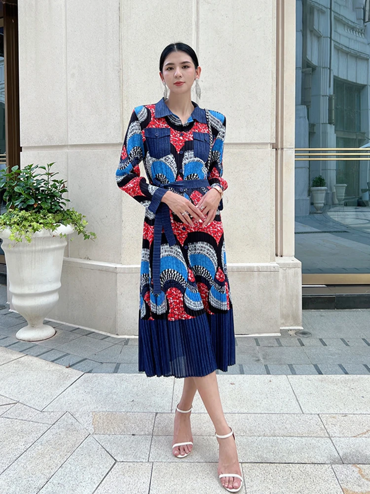 Miyake Pleated Blue Phoenix Tail Denim Printed Shirt Dress Women 2023 New Designer Lapel Single Breasted Long Jacket Dress Miya
Miyake Pleated Blue Phoenix Tail Denim Printed Shirt Dress Women 2023 New Designer Lapel Single Breasted Long Jacket Dress Miya