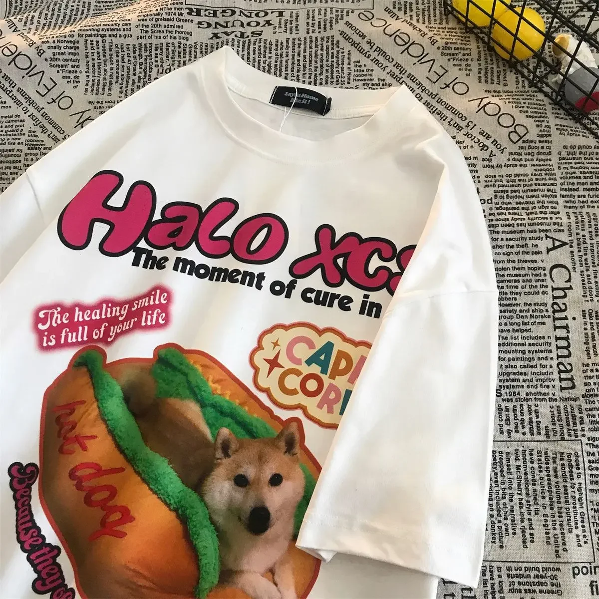 Summer New American Retro Hip Hop Short Sleeve T-Shirt Cotton Hot Dog Print Unisex Oversized T Shirt Graphic T Shirts 00s Top
Summer New American Retro Hip Hop Short Sleeve T-Shirt Cotton Hot Dog Print Unisex Oversized T Shirt Graphic T Shirts 00s Top