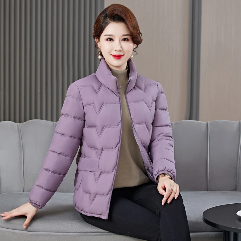 Новинка 2023, теплое пальто с хлопковой подкладкой, женская короткая зимняя модель, модная женская парка, верхняя одежда с большими карманами, Женский Топ
Новинка 2023, теплое пальто с хлопковой подкладкой, женская короткая зимняя модель, модная женская парка, верхняя одежда с большими карманами, Женский Топ