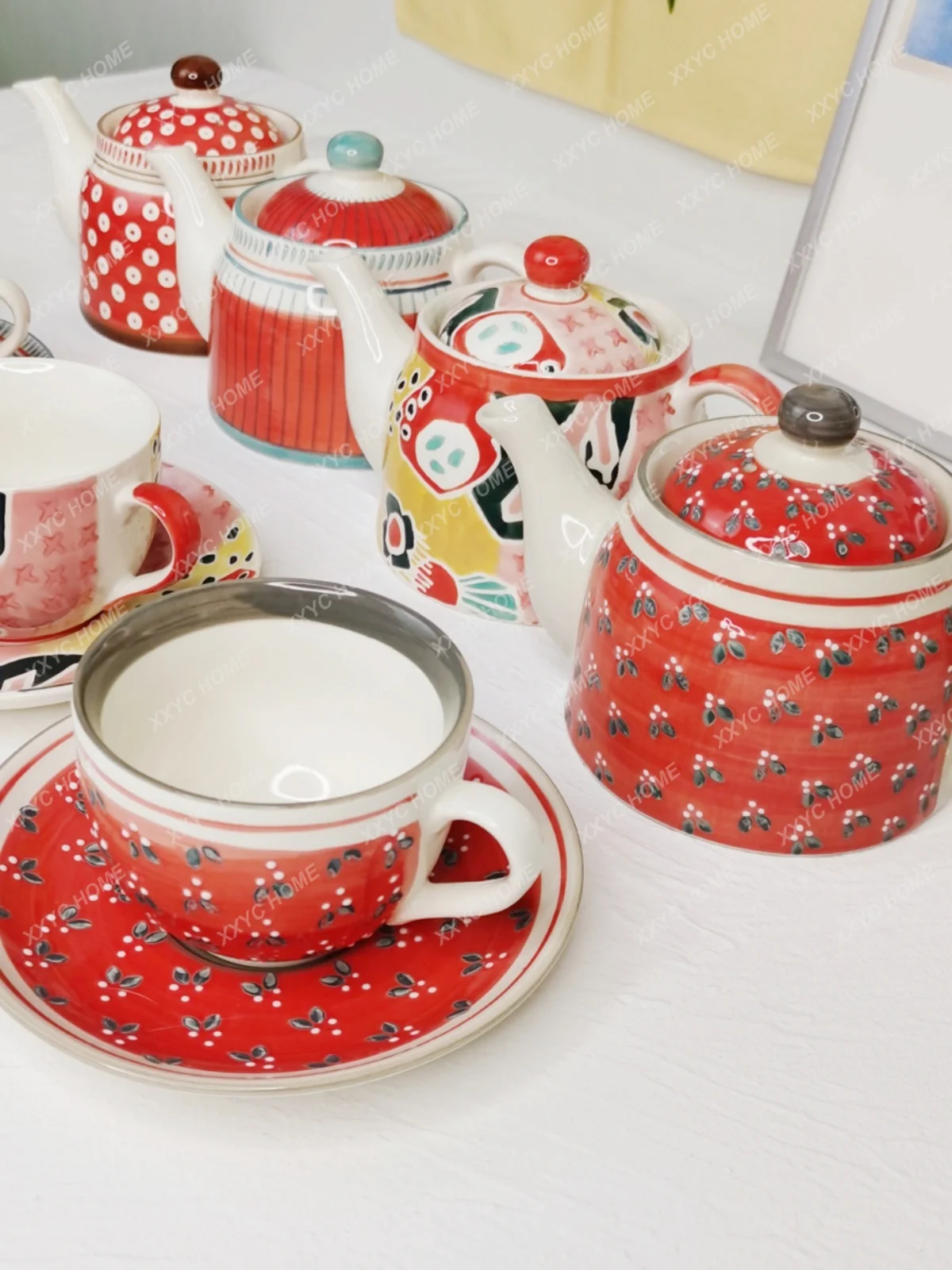 Fresh Ceramic Teapot Afternoon Tea Tableware Household Cute Small Pot Cup and Saucer Suit Hand Painted
Fresh Ceramic Teapot Afternoon Tea Tableware Household Cute Small Pot Cup and Saucer Suit Hand Painted