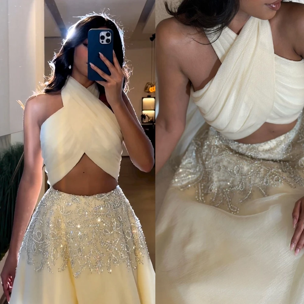 Женское вечернее платье с блестками, из органзы
Женское вечернее платье с блестками, из органзы