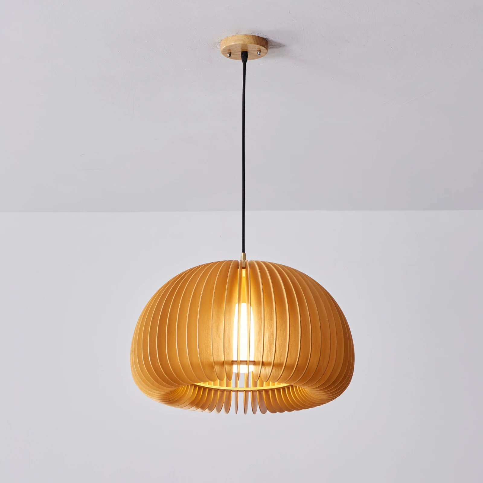 Nordic Modern Wooden Pendant Lights E27 Led Living Room Pumpkin Bedroom Dining Hall Home Deco Lighting Fixture Wood Hanging Lamp
Nordic Modern Wooden Pendant Lights E27 Led Living Room Pumpkin Bedroom Dining Hall Home Deco Lighting Fixture Wood Hanging Lamp