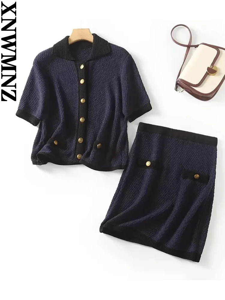 XNWMNZ Women's Fashion 2023 Gold Button Short Sleeve Knitted Cardigan or High Waist Mini Skirt Office Lady Female Two Piece Set
XNWMNZ Women's Fashion 2023 Gold Button Short Sleeve Knitted Cardigan or High Waist Mini Skirt Office Lady Female Two Piece Set
