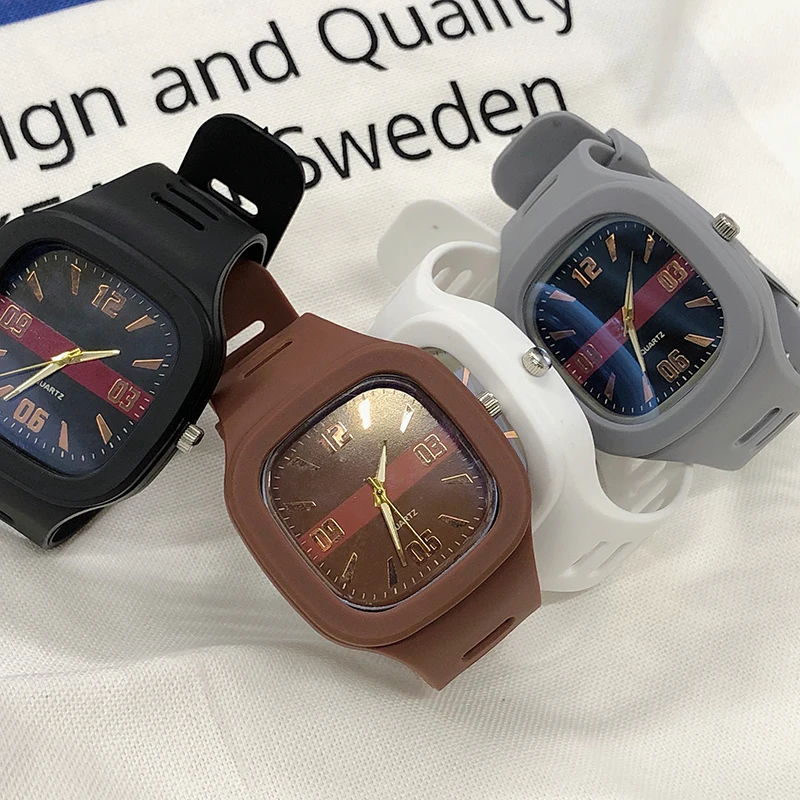 Colorful Sport Square Watch Young Lovers Quartz Digital Women Man Silicone Strap Couple Wristwatches Unisex Kids Student
Colorful Sport Square Watch Young Lovers Quartz Digital Women Man Silicone Strap Couple Wristwatches Unisex Kids Student